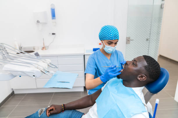 Best Weekend Emergency Dentist in Wyboo, SC